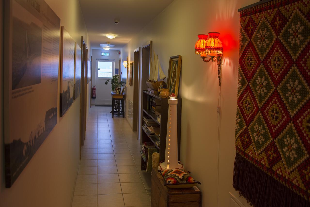 Lambastadir Guesthouse เซลฟอส ภายนอก รูปภาพ