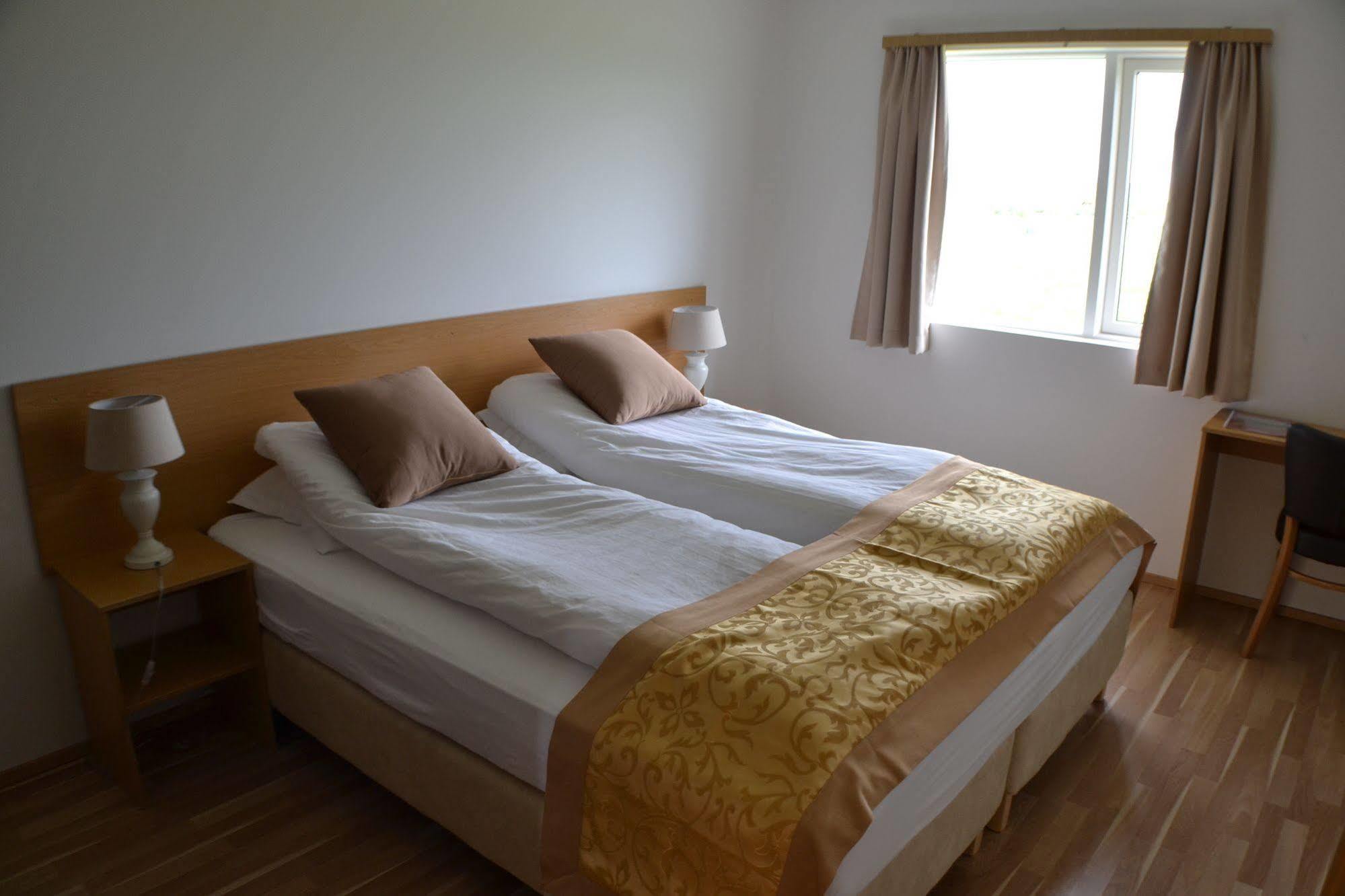 Lambastadir Guesthouse เซลฟอส ภายนอก รูปภาพ